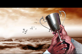 2017大氣震撼企業年會PPT視頻模板幻燈片